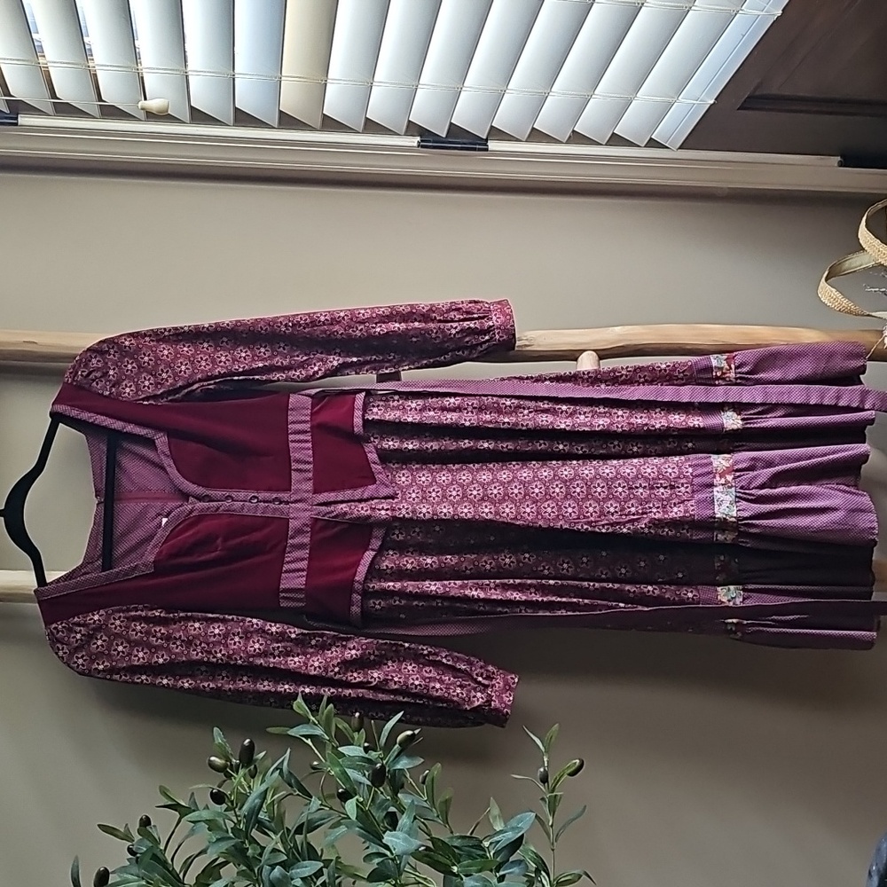 Gunne Sax Burgundy Floral Long Sleeve Dress